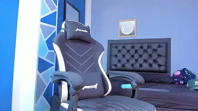 alex oficial online show from February 2026 06:07:01 AM