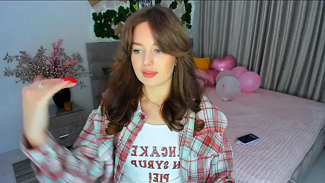 MiracleCurly online show from March 2025 07:27:02 PM