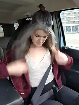 Lilmissvyx online show from January 2025 04:22:01 PM