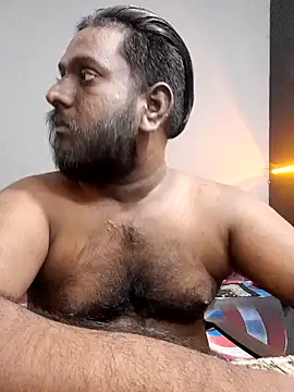 Rayansmith  online show from February 2025 10:20:01 PM