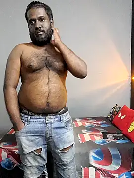 Rayansmith  online show from March 2025 11:09:02 PM