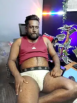 Rayansmith  online show from December 2025 11:20:01 PM