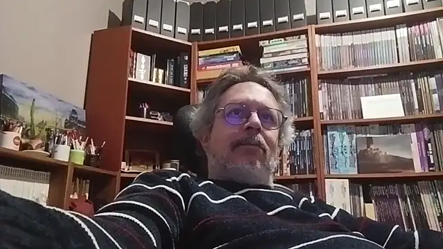 Mandra is a whore online show from November 2025 10:10:02 PM