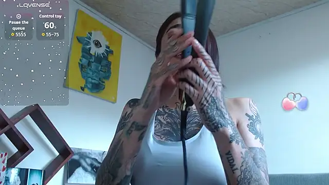 ZoeBakers  online show from October 2025 09:24:01 PM