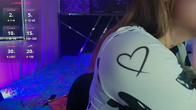 Zoe olsen online show from October 2025 09:24:01 PM