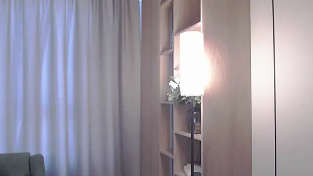 Snapshot of VeliaSai chatting on May 2026 04:40:02 AM VeliaSai online show from May 2026 04:40:02 AM