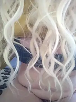 Impression222 online show from March 2025 11:16:01 AM