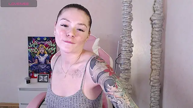 miaacatt online show from October 2025 08:25:02 AM