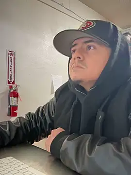 PeterGrandee online show from December 2024 04:47:02 PM