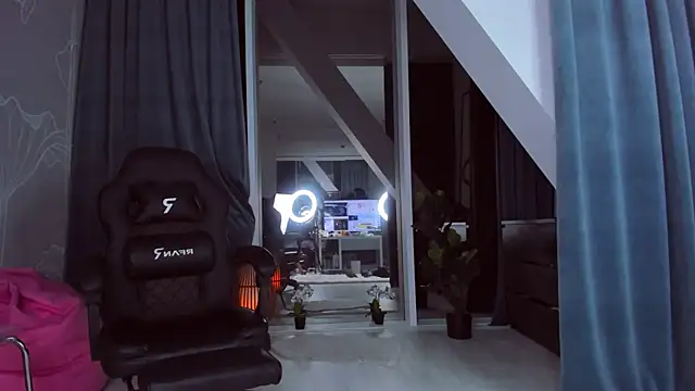 SpoilM3Mor3 online show from February 2025 04:20:02 PM