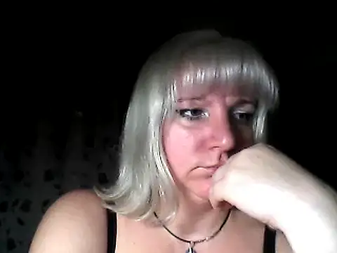 MeilomaWesa online show from December 2024 02:06:02 PM