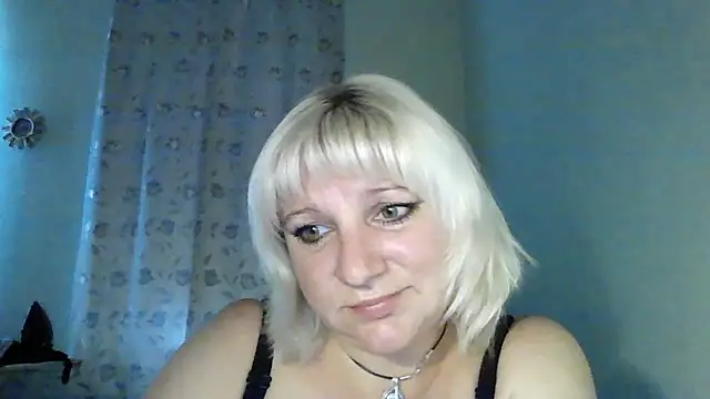 MeilomaWesa online show from September 2025 01:15:02 PM