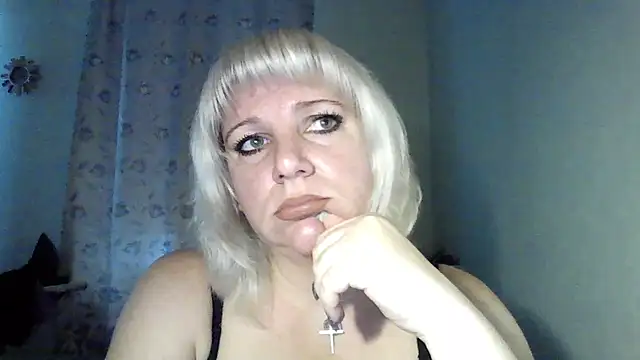 MeilomaWesa online show from October 2025 11:55:02 AM