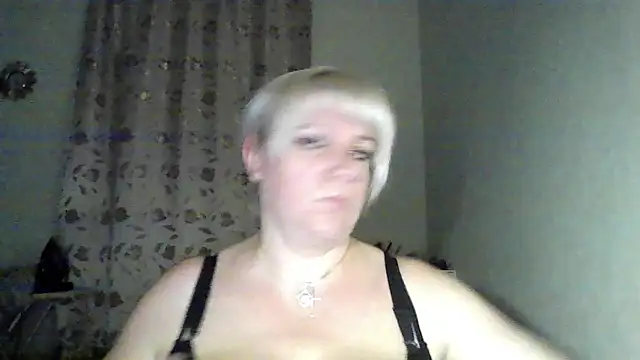 MeilomaWesa online show from November 2025 02:17:02 PM