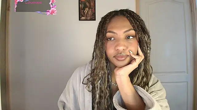 im alivys  online show from July 2026 10:38:01 PM
