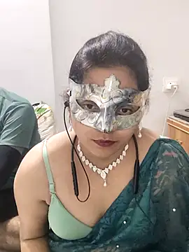 Snapshot of Harsh_Ankita_Couple chatting on October 2025 04:39:02 PM Harsh Ankita Couple online show from October 2025 04:39:02 PM