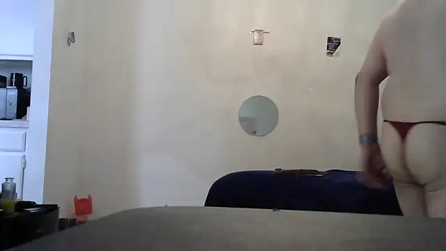 Peachestabby147 online show from March 2026 07:05:01 AM