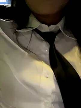 Asia-Lynn online show from October 2025 12:27:01 PM