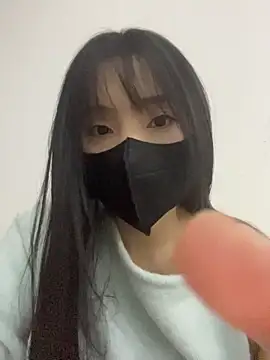 Asia-Lynn online show from April 2026 10:32:01 AM