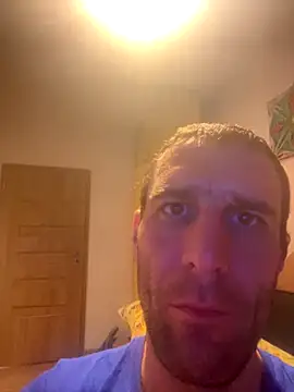 Snapshot of matejk chatting on October 2025 08:40:02 PM matejk online show from October 2025 08:40:02 PM