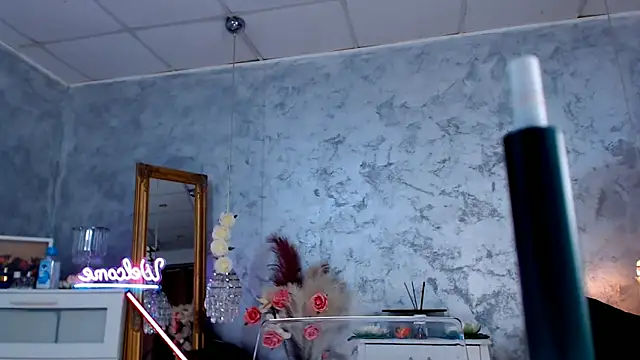 yuukenzi online show from December 2024 05:16:02 AM