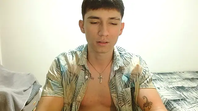Snapshot of ChicoMaloFfF chatting on July 2026 01:12:01 AM ChicoMaloFfF online show from July 2026 01:12:01 AM