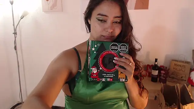  Kim  M online show from December 2024 12:44:01 PM