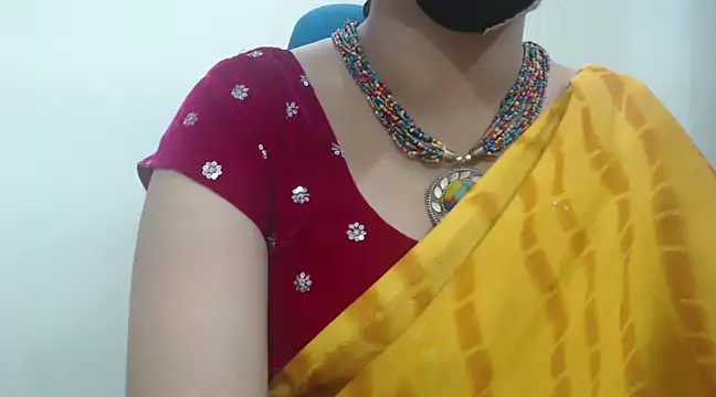 Snapshot of Lovely_Siri_23 chatting on February 2025 06:40:01 AM Lovely Siri 23 online show from February 2025 06:40:01 AM