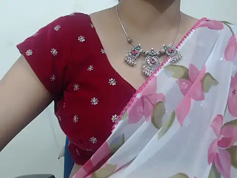 Snapshot of Lovely_Siri_23 chatting on September 2025 12:27:02 PM Lovely Siri 23 online show from September 2025 12:27:02 PM