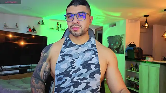 Michael Diamond online show from October 2025 08:04:02 PM