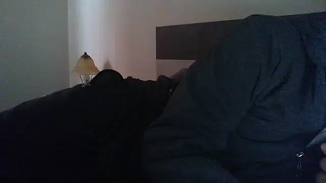 Snapshot of piccologimmy chatting on October 2025 08:48:02 AM piccologimmy online show from October 2025 08:48:02 AM