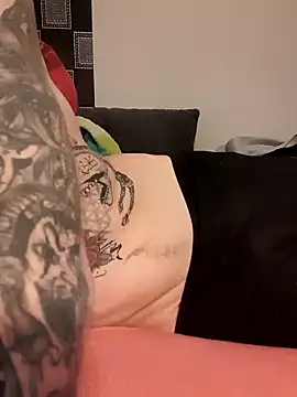 PIercingBoy38 online show from January 2025 01:18:01 AM