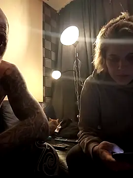 PIercingBoy38 online show from December 2025 06:45:01 PM