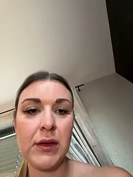 Bella-Tight online show from March 2026 07:11:02 AM