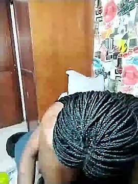Alissamore3 online show from February 2025 09:50:01 PM