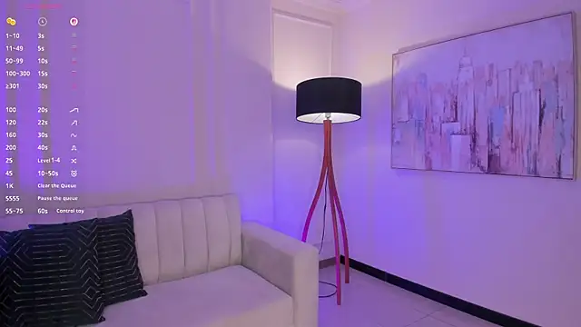 LizzHamilton   online show from December 2025 11:49:02 AM