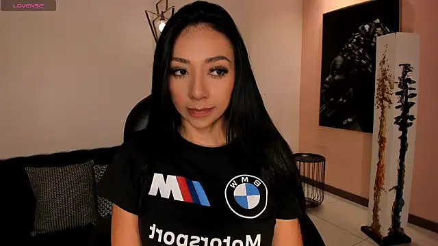 LizzHamilton   online show from January 2026 09:20:02 PM