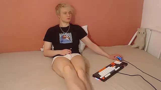 Oliver sweet  online show from April 2026 12:55:02 AM