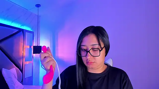 sayumi dirty online show from February 2025 02:11:02 PM