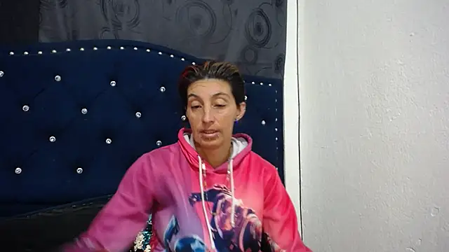 Snapshot of anyu1306 chatting on January 2025 05:10:01 AM anyu1306 online show from January 2025 05:10:01 AM