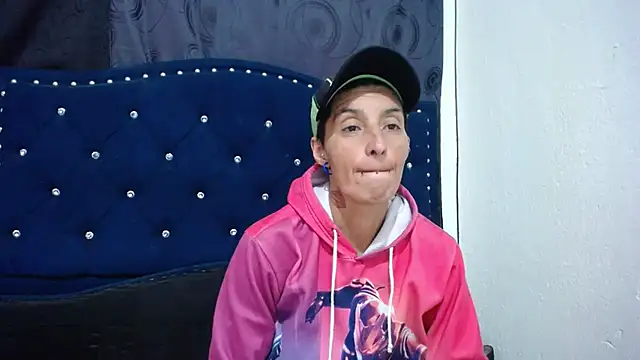 Snapshot of anyu1306 chatting on March 2025 10:20:01 PM anyu1306 online show from March 2025 10:20:01 PM