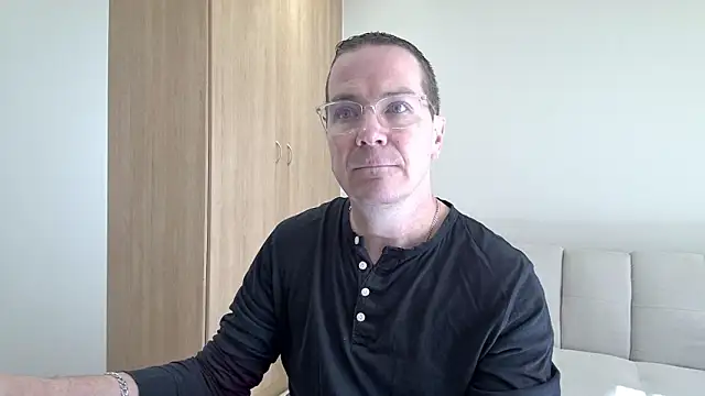 BrettJ81 online show from June 2026 09:47:02 AM