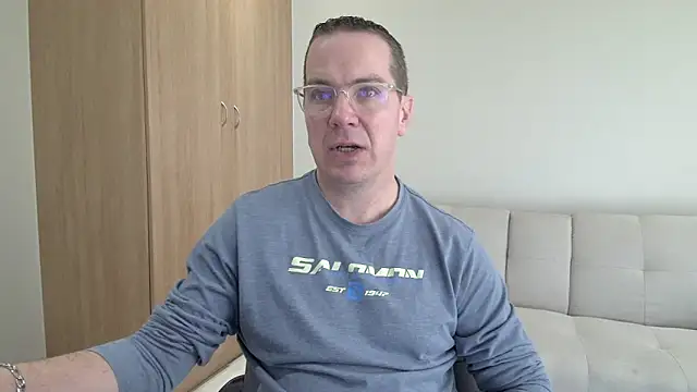 BrettJ81 online show from June 2026 12:42:02 PM