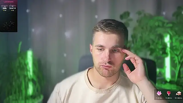 Sweeet  boy online show from March 2025 09:13:01 PM