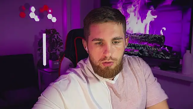 Sweeet  boy online show from December 2025 02:35:02 PM