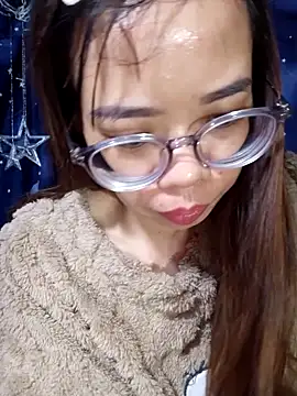   Mai-love19   online show from November 2025 12:41:02 PM