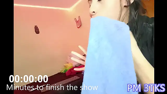 Monse n Mont online show from December 2024 04:03:02 AM