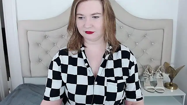 Snapshot of LaraDream chatting on February 2025 09:07:02 PM LaraDream online show from February 2025 09:07:02 PM