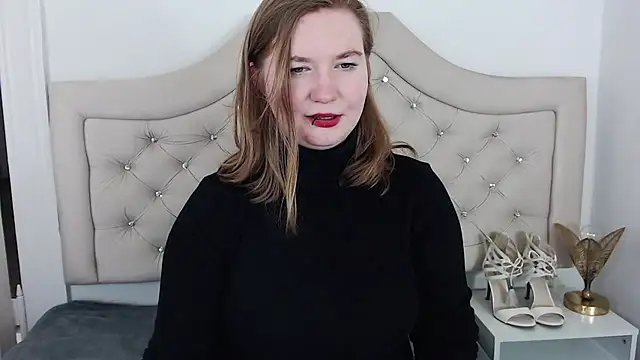 Snapshot of LaraDream chatting on February 2025 05:01:01 PM LaraDream online show from February 2025 05:01:01 PM