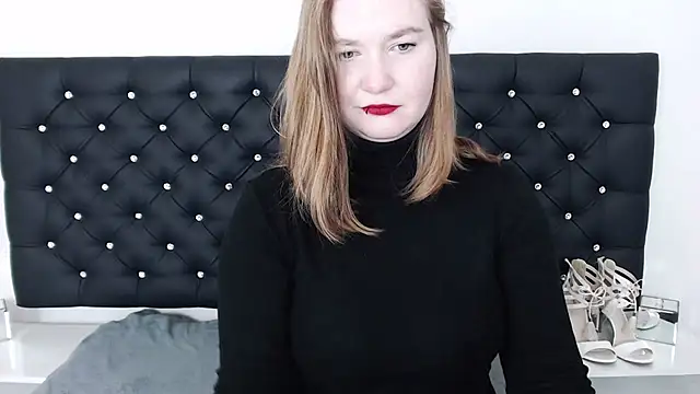 Snapshot of LaraDream chatting on February 2025 11:54:02 PM LaraDream online show from February 2025 11:54:02 PM